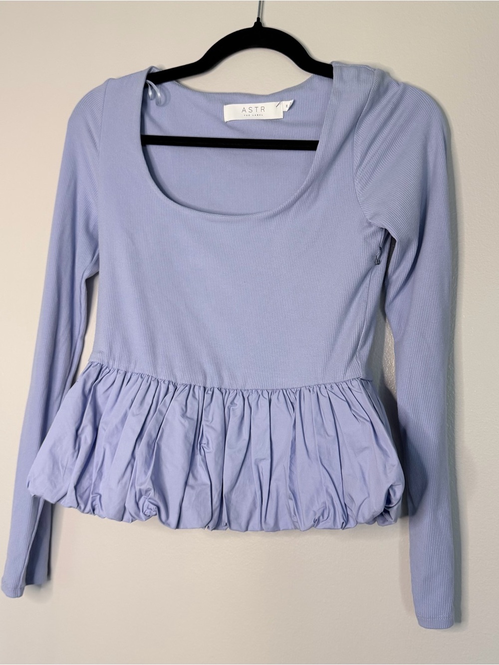 Astr Lavender Long Sleeve Peplum Top